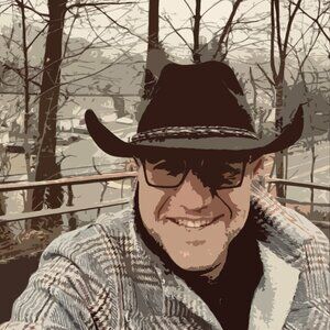 Meet your Posher, Seth